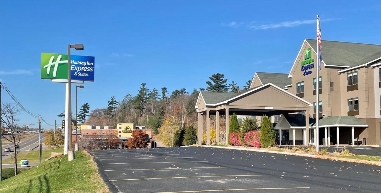 Holiday Inn Express & Suites Marquette By Ihg Екстериор снимка