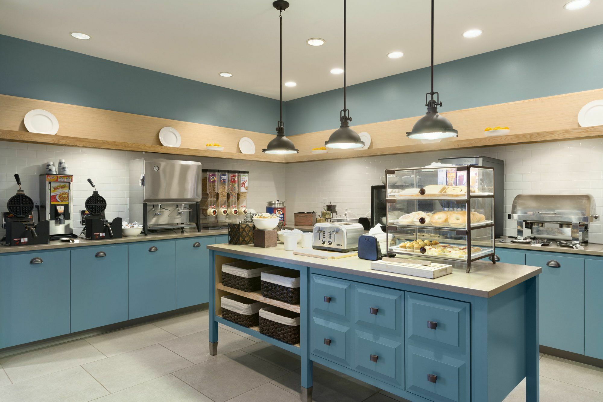 Holiday Inn Express & Suites Marquette By Ihg Екстериор снимка